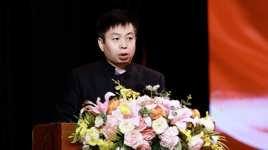 青岛恒星集团、青岛恒星科技学院2024年总结表彰暨开启2025年新征程动员大会成功召开