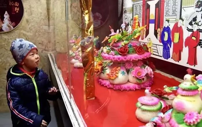 青岛花饽饽走红，凭“蒸本事”