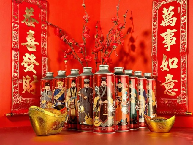青啤换国潮新装，“小哪吒”让你心动了吗？快来pick你最心动的系列啤酒！
