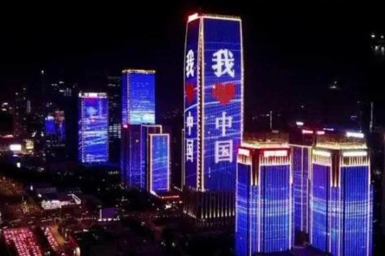 今晚到济南和牛先生，奔赴一场久违的罗曼蒂克