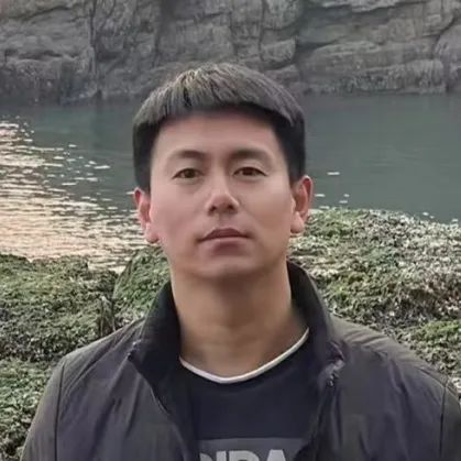 混响·2023重庆大足水泥管公共艺术创作营摘得《雕塑》杂志2023年度奖公共艺术活动大奖