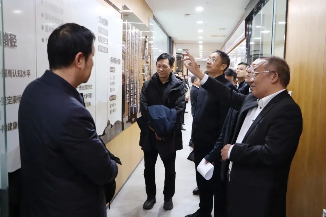 财政部会同全国人大常委会代表工委赴鲁实地走访人大代表丨康桥律所张巧良：建议实施更积极的宏观政策推动我国经济行稳致远