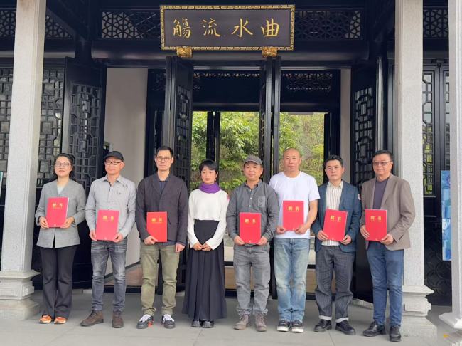 第八届广州市美术家协会油画艺委会成立，陈子君任主任