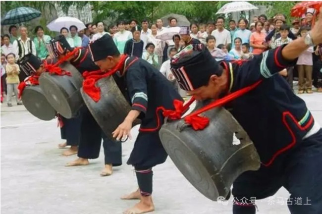 在广西民族博物馆，和舒建新一起感受千年铜鼓文化焕发的生机与活力