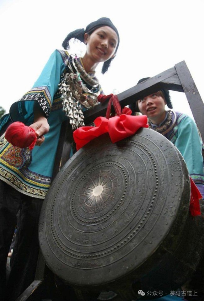 在广西民族博物馆，和舒建新一起感受千年铜鼓文化焕发的生机与活力