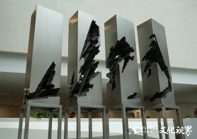 宋庄艺术区·户外美术馆计划2024——工作室雕塑大展 | 冯崇利：将笔墨意蕴熔铸到雕塑空间