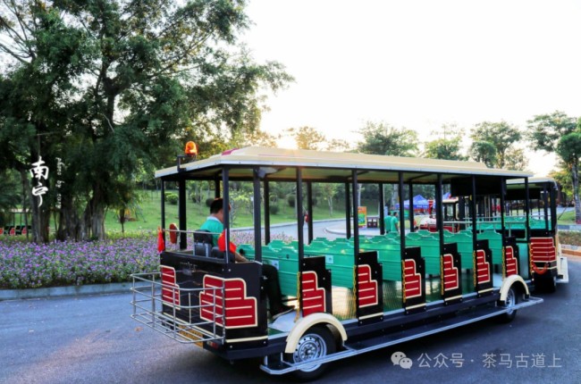游览南宁青秀山，和舒建新一起到观音禅寺感受佛教历史和文化