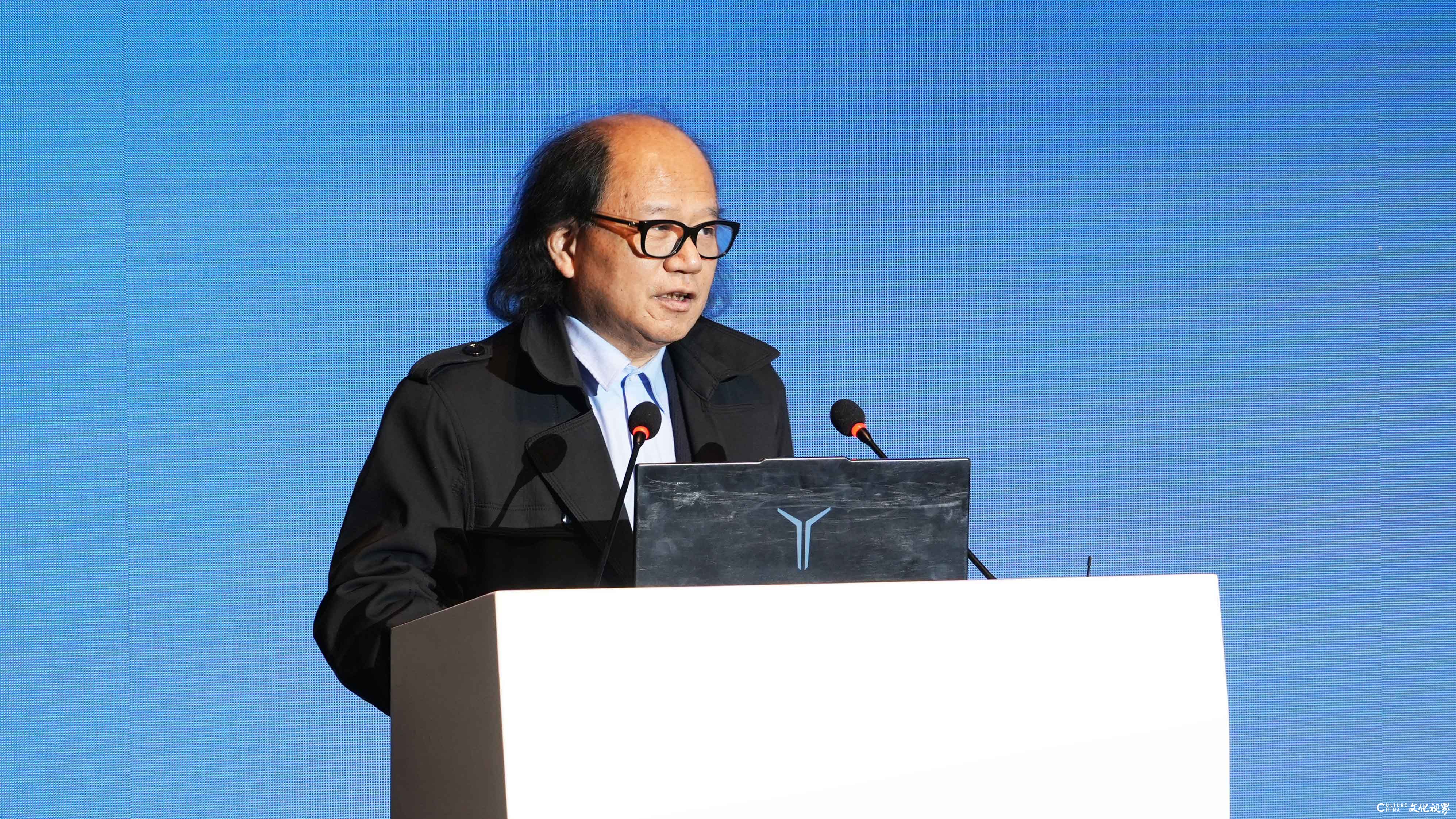 “ai时代的艺术——第三届济南国际双年展研讨会”昨日在山东美术馆举办