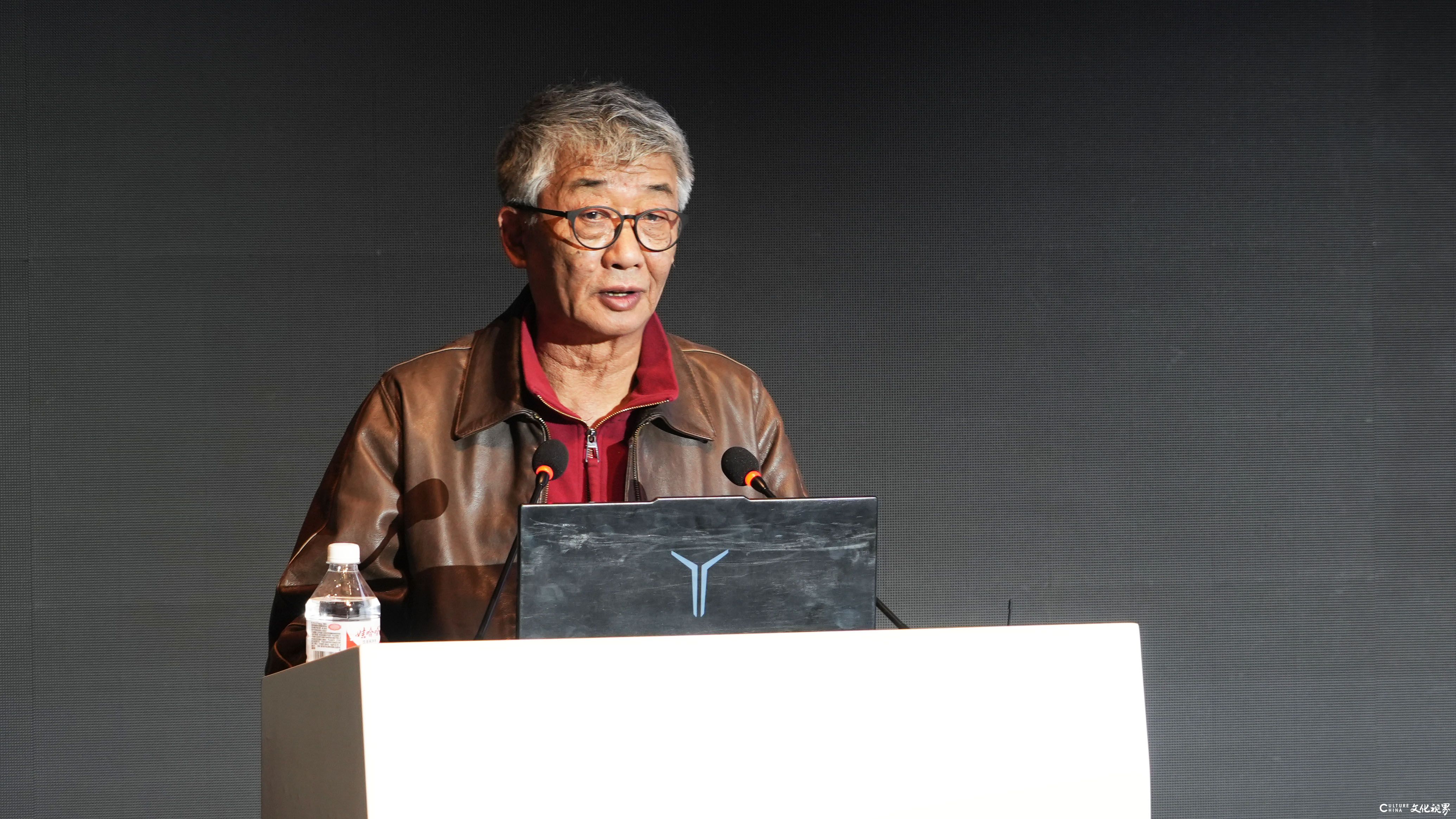 “ai时代的艺术——第三届济南国际双年展研讨会”昨日在山东美术馆举办