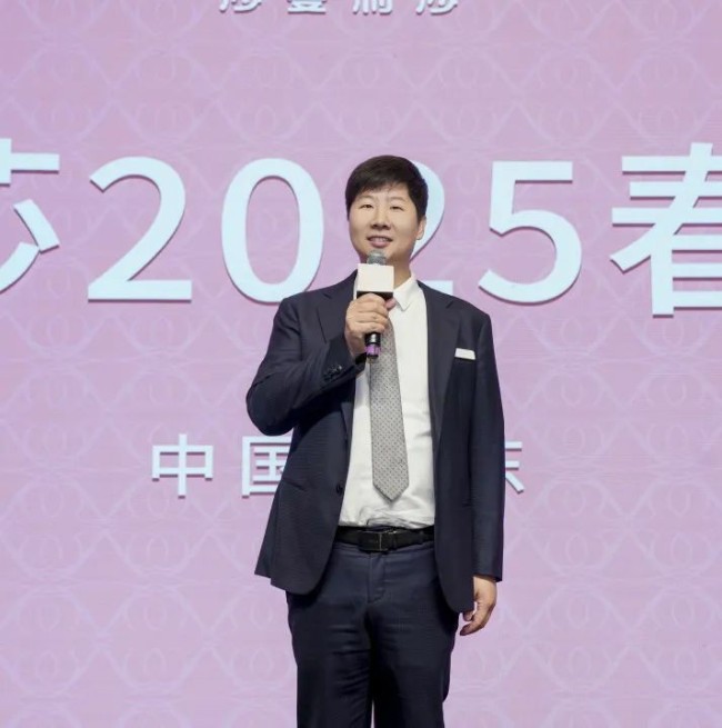百台仪器，千万投资，万分美丽——莎蔓莉莎“2025春季年会”盛大开启