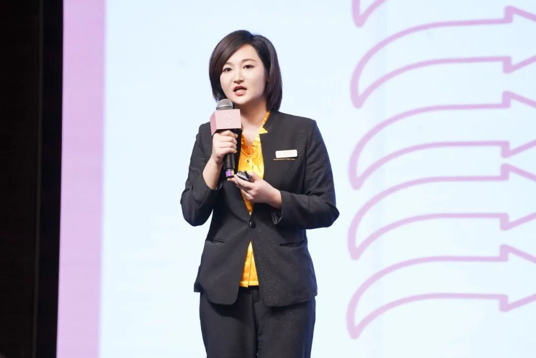 莎蔓莉莎“2025春季年会”｜六位精英登台分享，开启全员“头脑风暴”