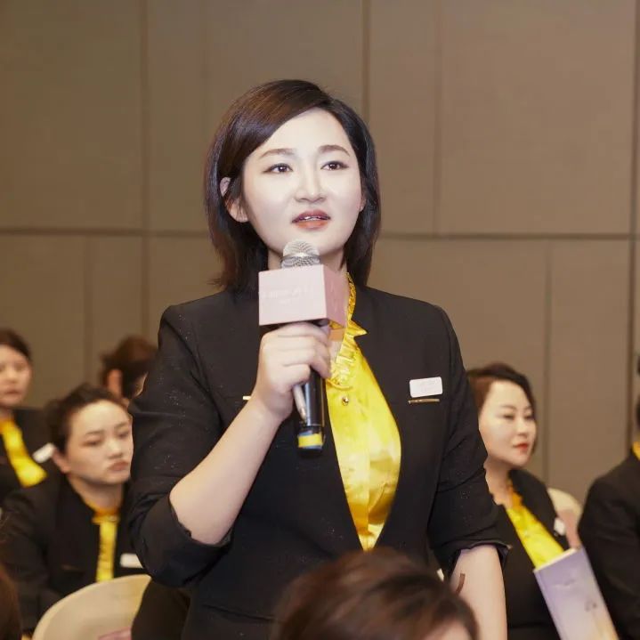 莎蔓莉莎“2025春季年会”｜六位精英登台分享，开启全员“头脑风暴”