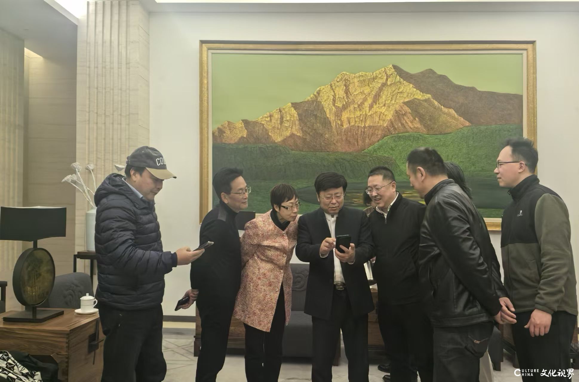 全国政协书画室书法美术作品展在京展出，民革中央画院院长孔维克参加活动