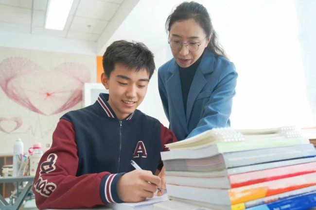 科学达人、造梦师、心灵捕手……济南市安生学校309个“她”，让教育更有温度