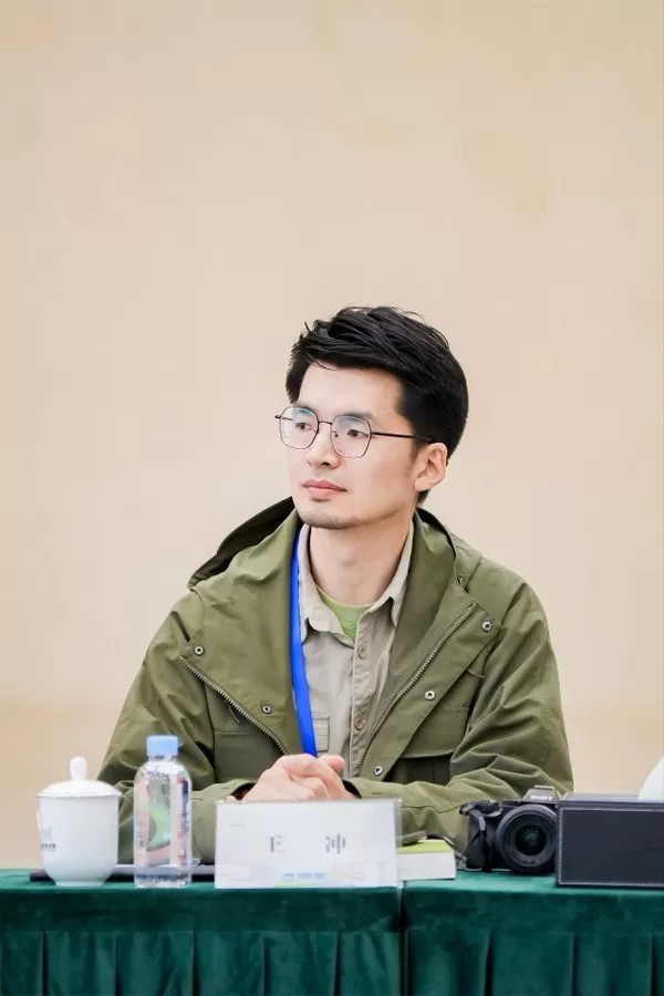 让传统水墨在展厅“活”起来 | “日月同辉——清华大学美术学院陈辉教授水墨作品江苏巡展”策展总结座谈会