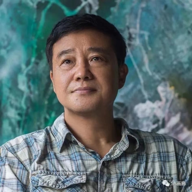 郑忠谈艺录（七十二）丨《文明之光》：以水墨的流动性赋予古老的甲骨文以现代生命力