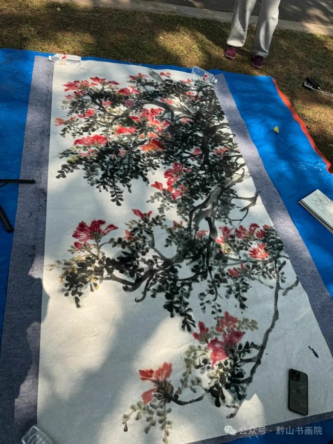 墨舞丹青，“焰”照雨林——岳黔山笔下的西双版纳火焰花