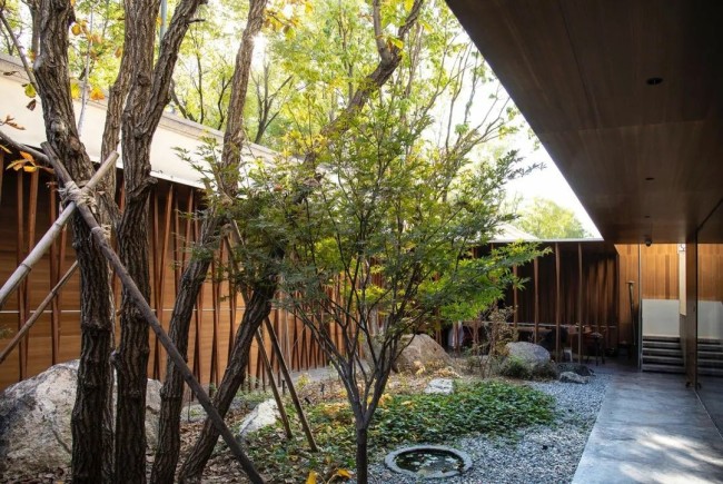 自然景观与几何空间叠加，构建出全新的语境——著名建筑师陶磊在北京打造“满园”