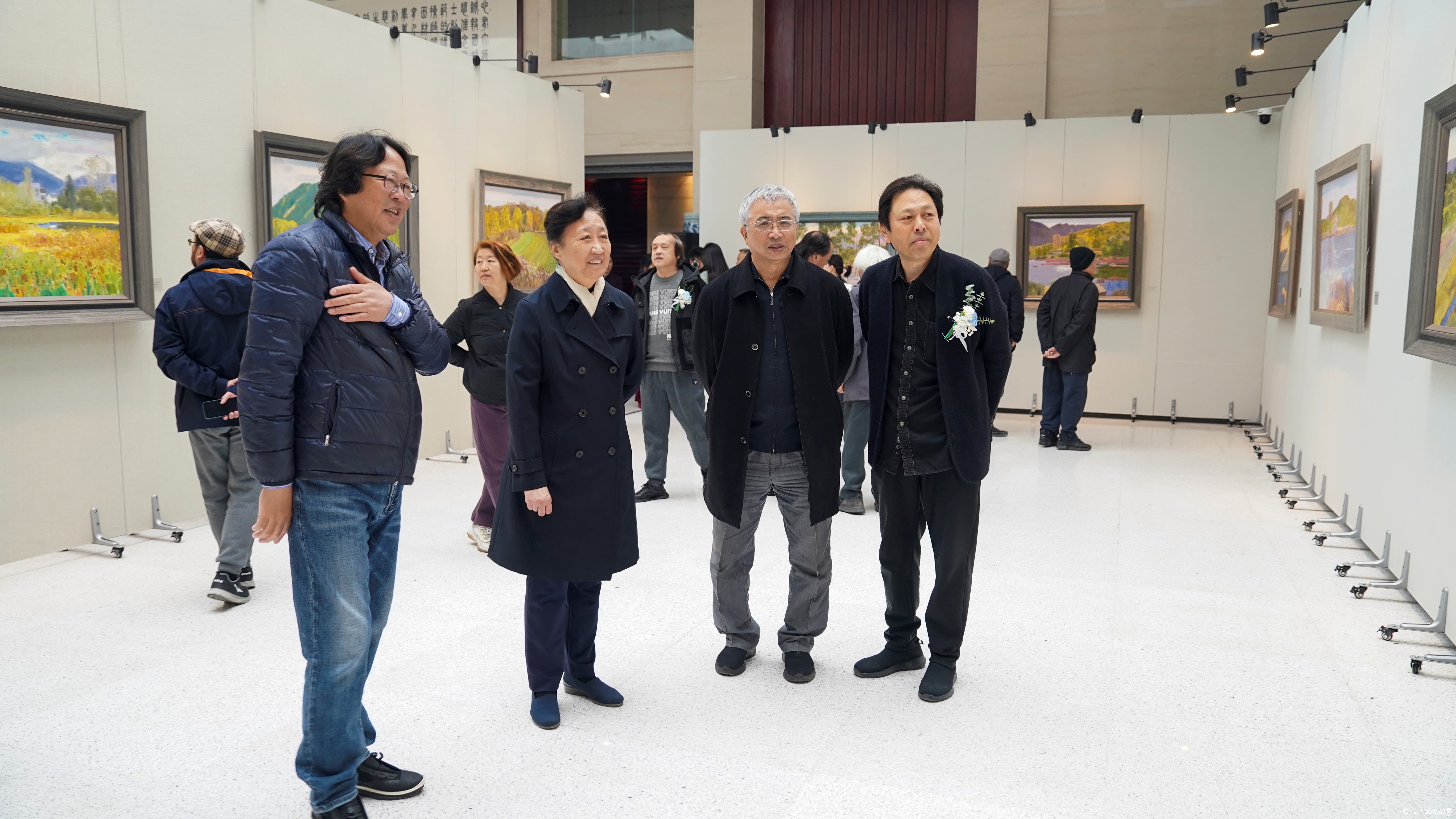 “看见——王力克油画作品展” 昨日在山东大学开幕