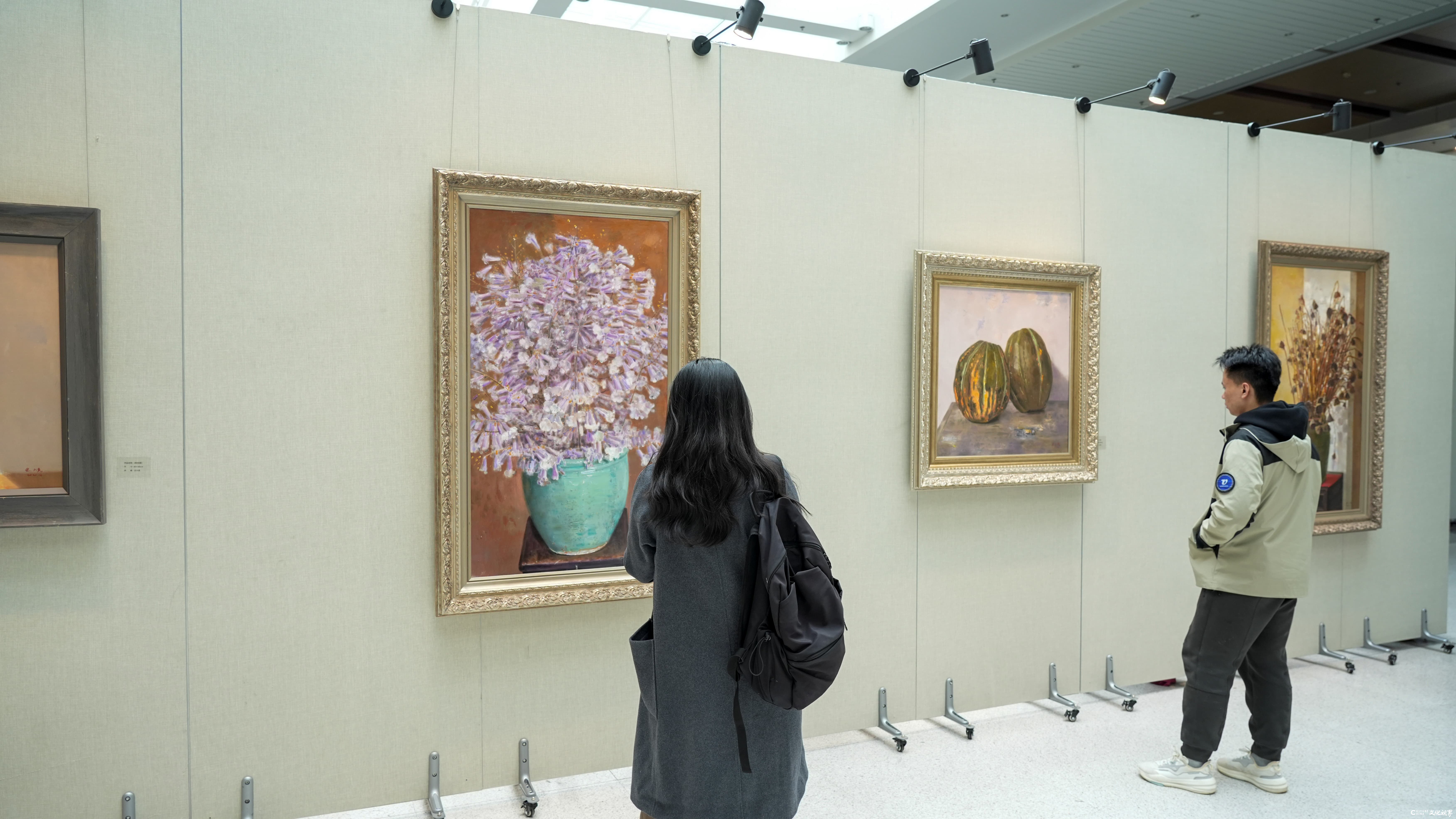 “看见——王力克油画作品展” 昨日在山东大学开幕