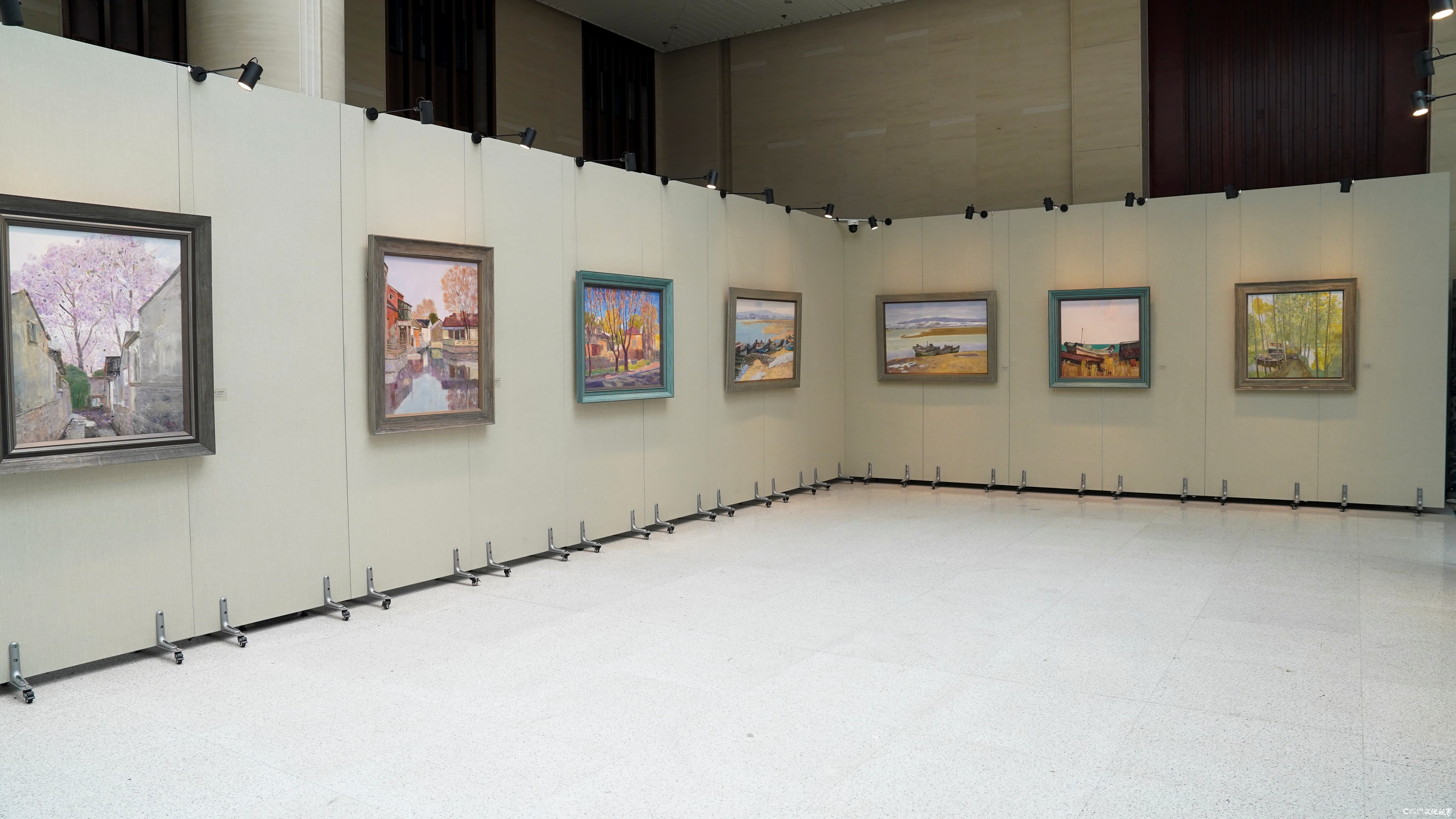 “看见——王力克油画作品展” 昨日在山东大学开幕