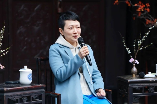 “故园·别处——女性身体经验的视觉转译”主题对谈活动在成都画院举行