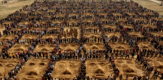走向无边的大地——著名艺术家王刚走进文化视界