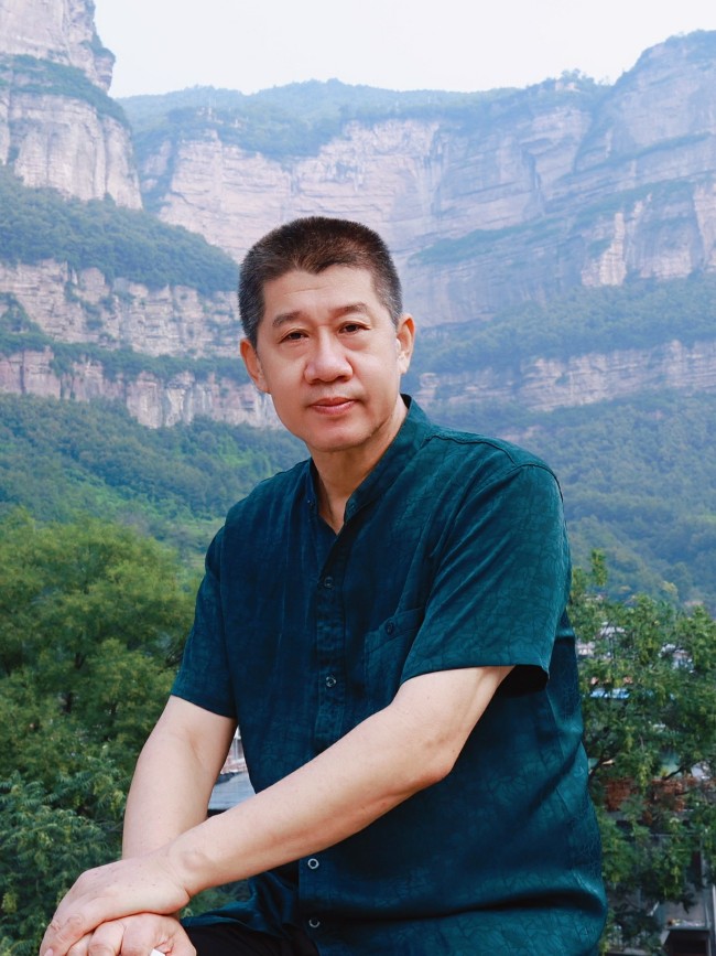 于泽海应邀参展，“博爱——纪念孙中山先生逝世100周年暨中国当代书画名家邀请展”将于4月1日在济南开展