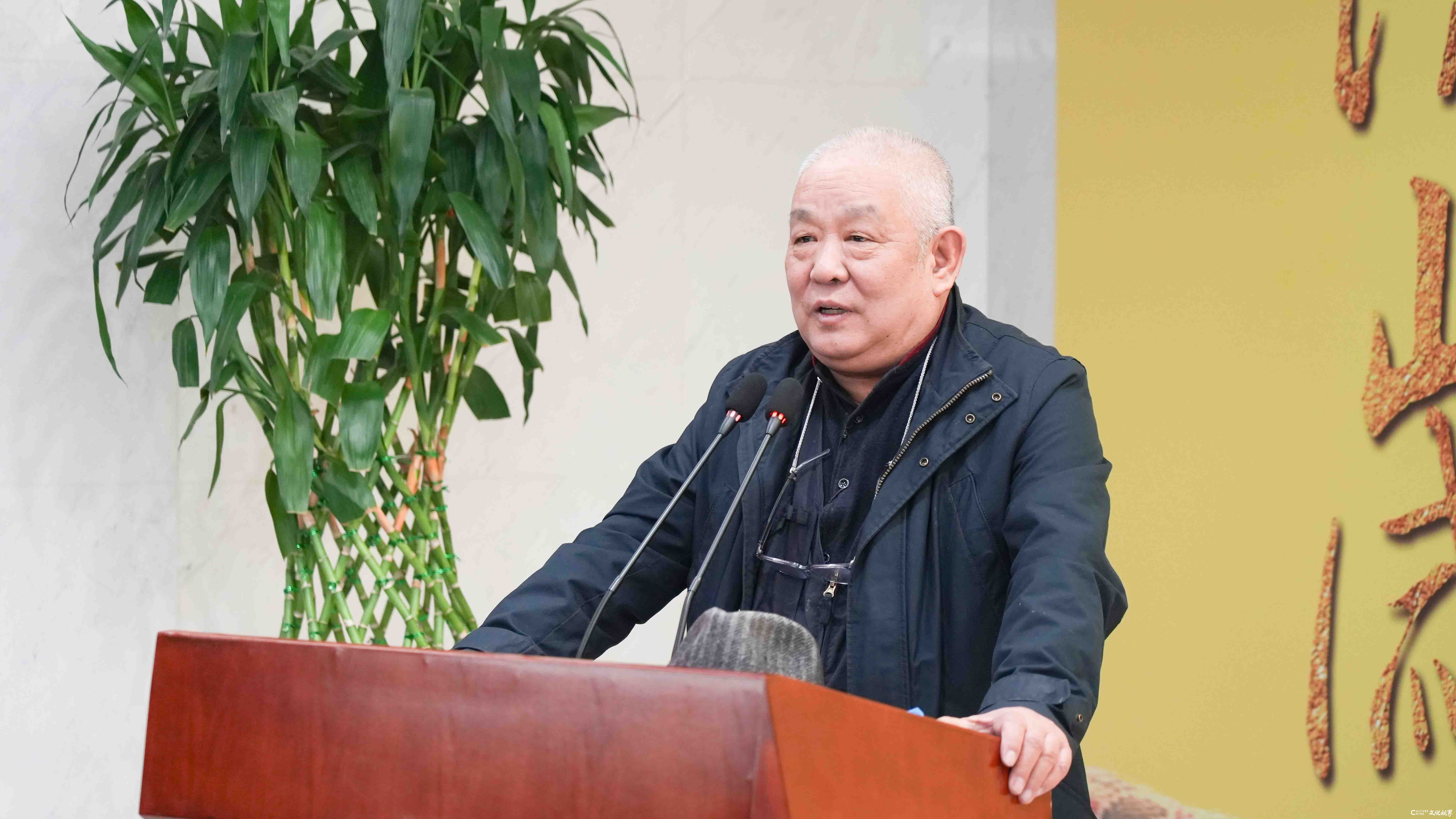 “流金岁月——杜仲增从艺70年书画印作品回顾展”昨日在济南开幕