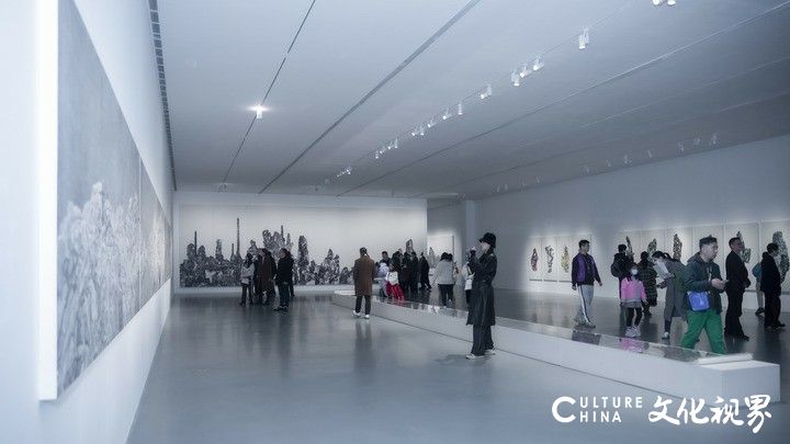 在都市中“登山”，“花俊：他山我山”专题研究展开幕式已于3月17日在上海举行，展期至3月31日