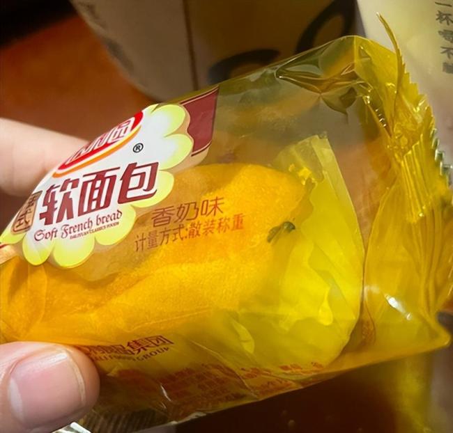 达利食品2022年营收净利双降，达利园面包屡被投诉有异物