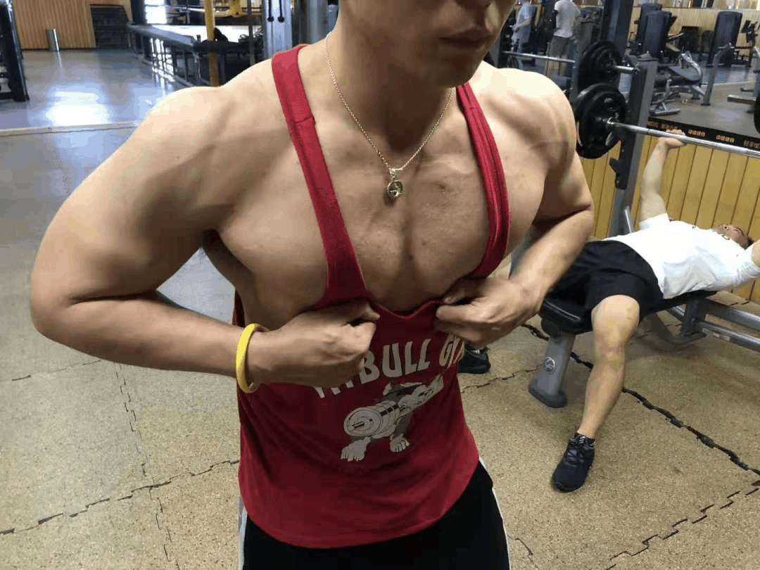 专访中健健身教练王伟超：健身是生活必不可少的一部分