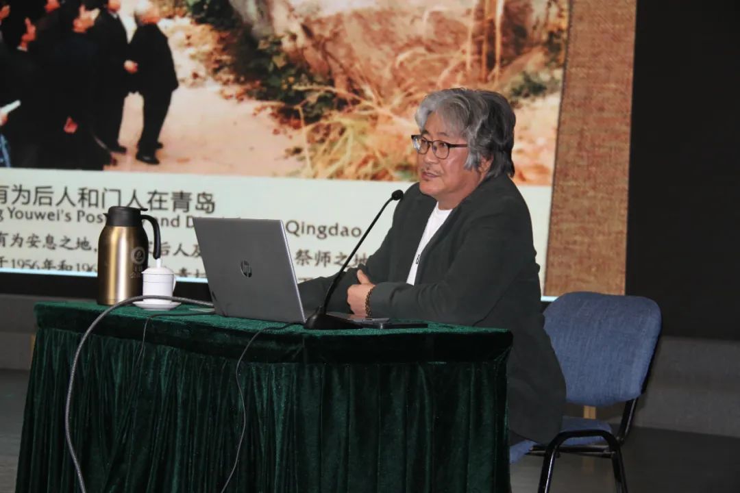 由著名书法家范国强主讲，青岛市老年大学举办“康有为书法漫谈”专题讲座