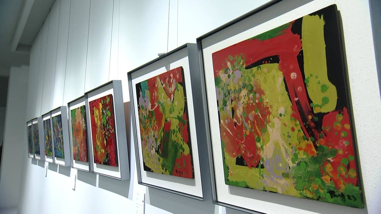 “形式的自觉——唐承华艺术展”在嘉兴开幕，开启色彩的觉醒