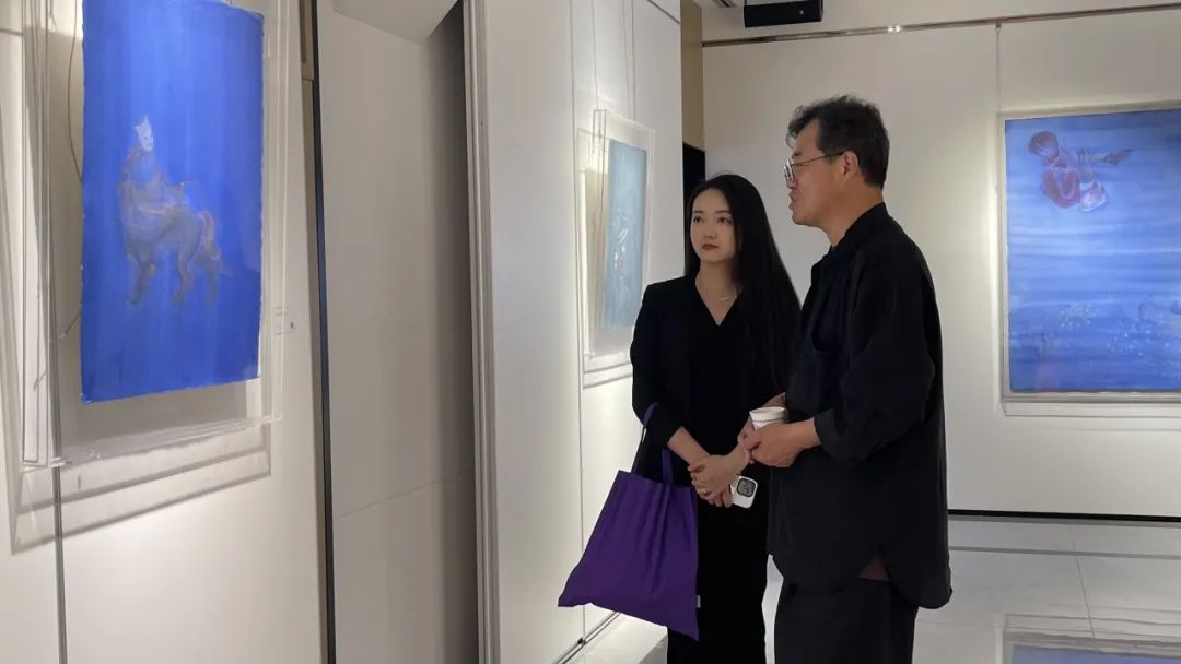 “非常水墨 ——当代女艺术家五人展”昨日在武汉开幕，将持续至6月10日