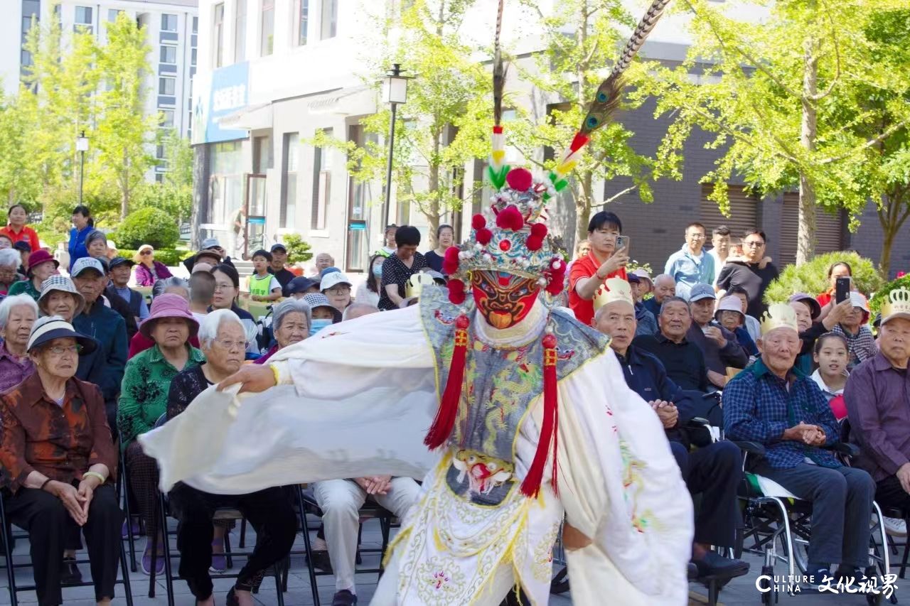 青岛宏远健康颐养中心联合启明国学幼儿园欢度六一，共筑欢乐时光！