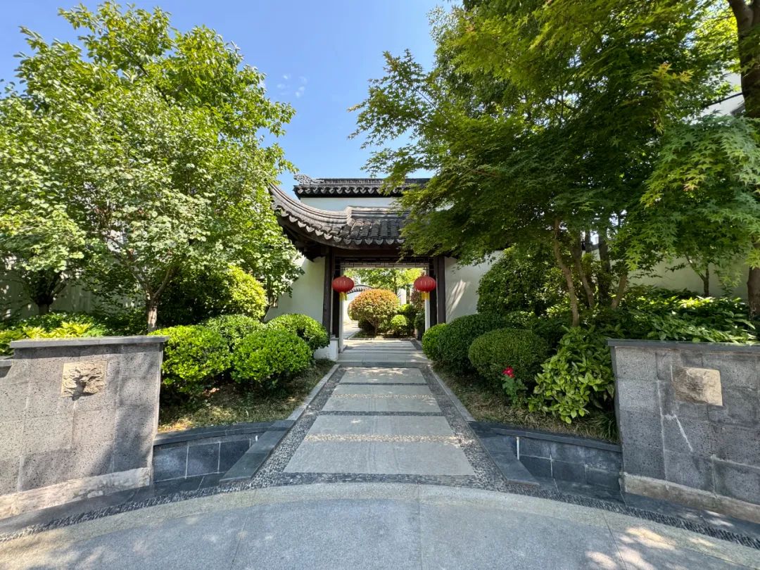 日照山海大象·山水龙庭——高品质湖景墅居，松弛感中式庭院