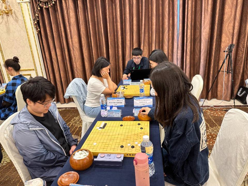 又有捷报！全国围棋女团山东胜贵州，豪取五连胜独占鳌头