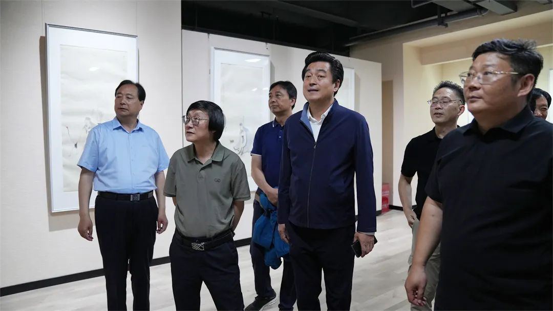 “鹊华掇英”——济南市美术馆（济南画院）书画作品展在成都开展