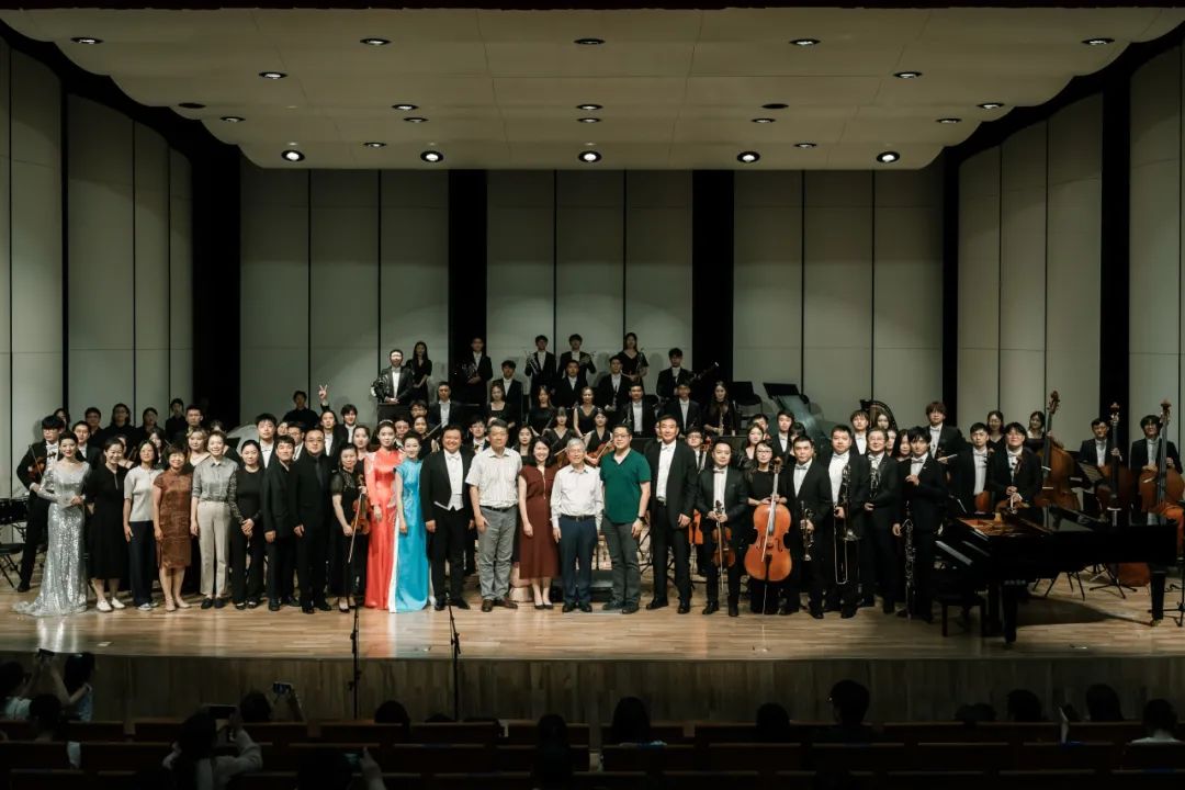 山东大学举办“经典永恒”中外作品交响音乐会