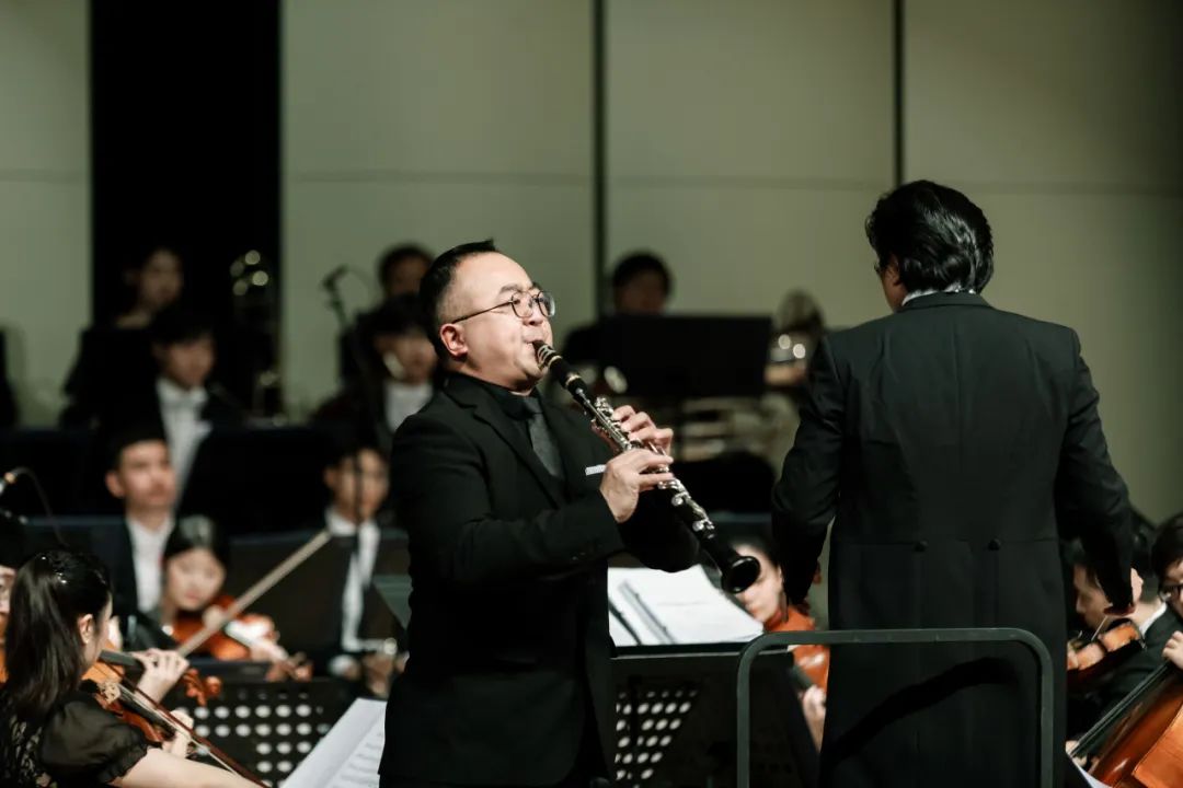 山东大学举办“经典永恒”中外作品交响音乐会
