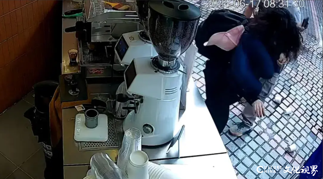 一天内店员与顾客多次起冲突，manner咖啡深夜致歉！有员工称8小时内要做500杯咖啡，创始人夫妇频登富豪榜