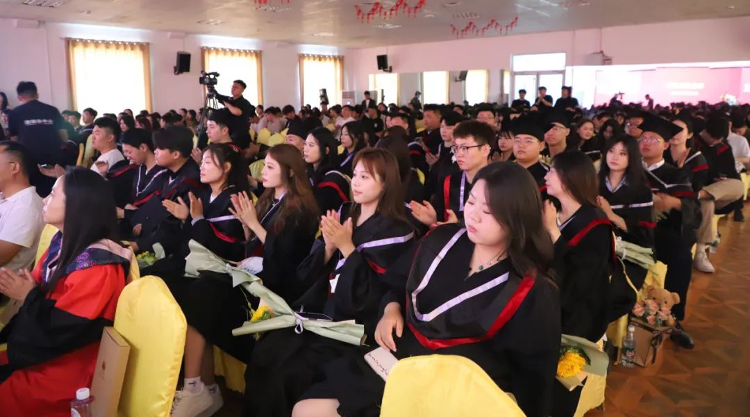 骊歌未央 再续华章丨山东艺术设计职业学院隆重举行2024届毕业生毕业典礼