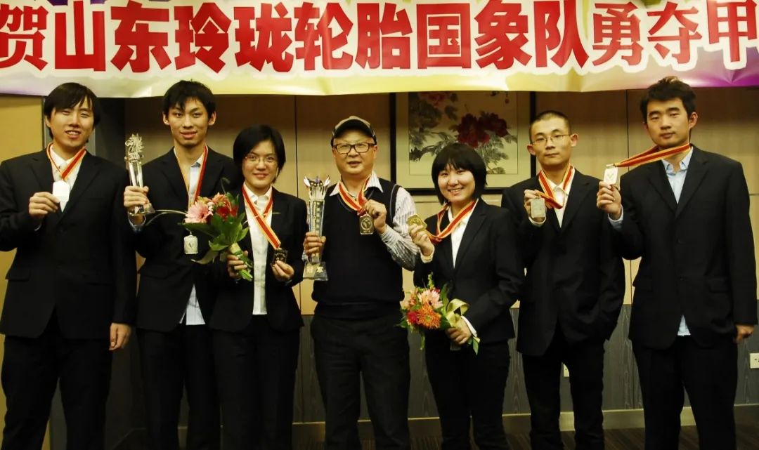 纵横棋道，一路前行|玲珑轮胎携手山东围棋队盛装亮相