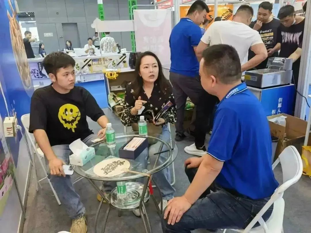 得利斯携百余款产品重磅亮相全球海鲜贸易节·第三届中国粤菜食材电商节