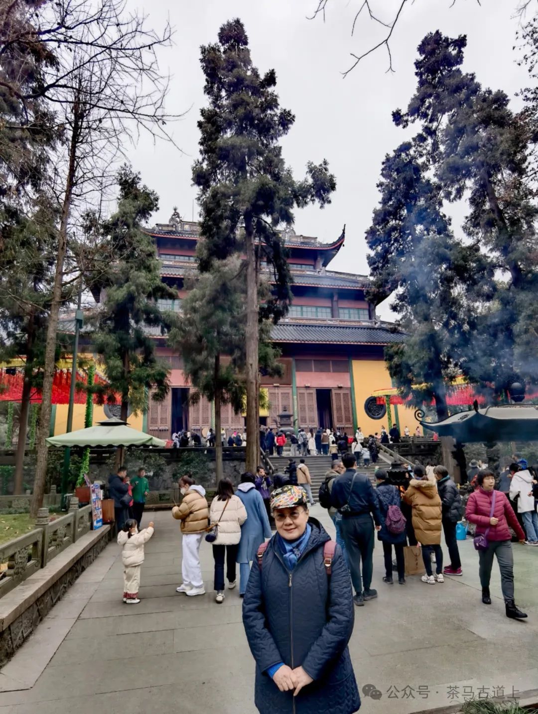 跟随舒建新走进杭州灵隐寺，探索千年古刹的静谧与禅意