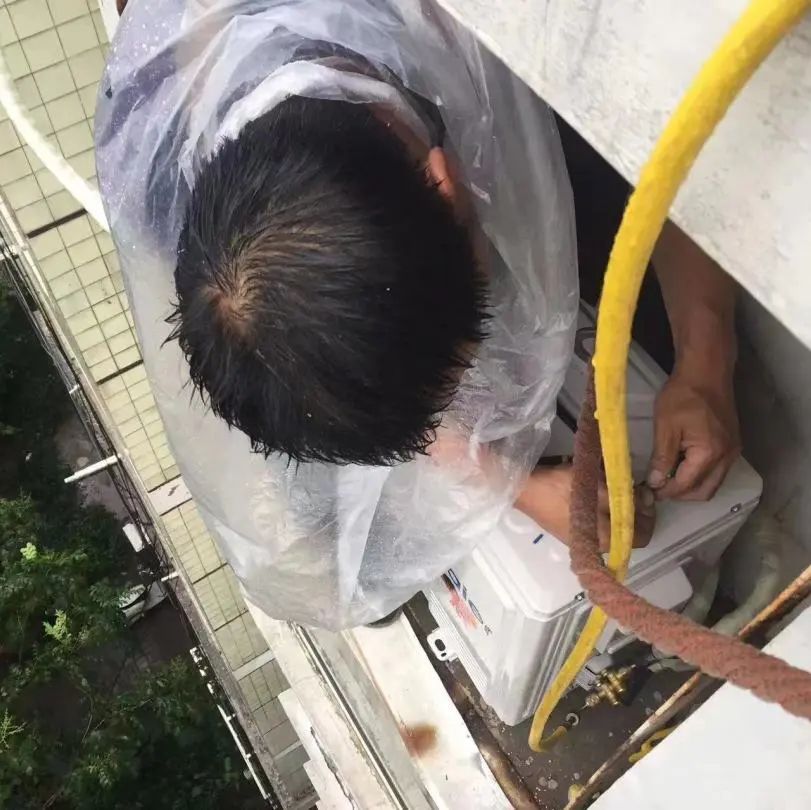 海尔为受灾区提供全方位支持，免费检测和维修家电产品