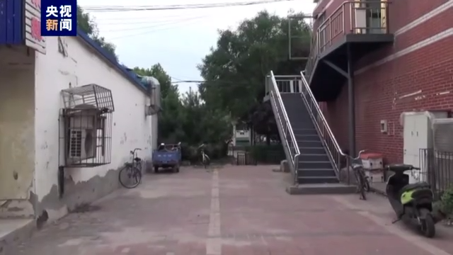 还原唐山某烧烤店打人案侦办经过，警方讯问陈某志现场视频首次公开