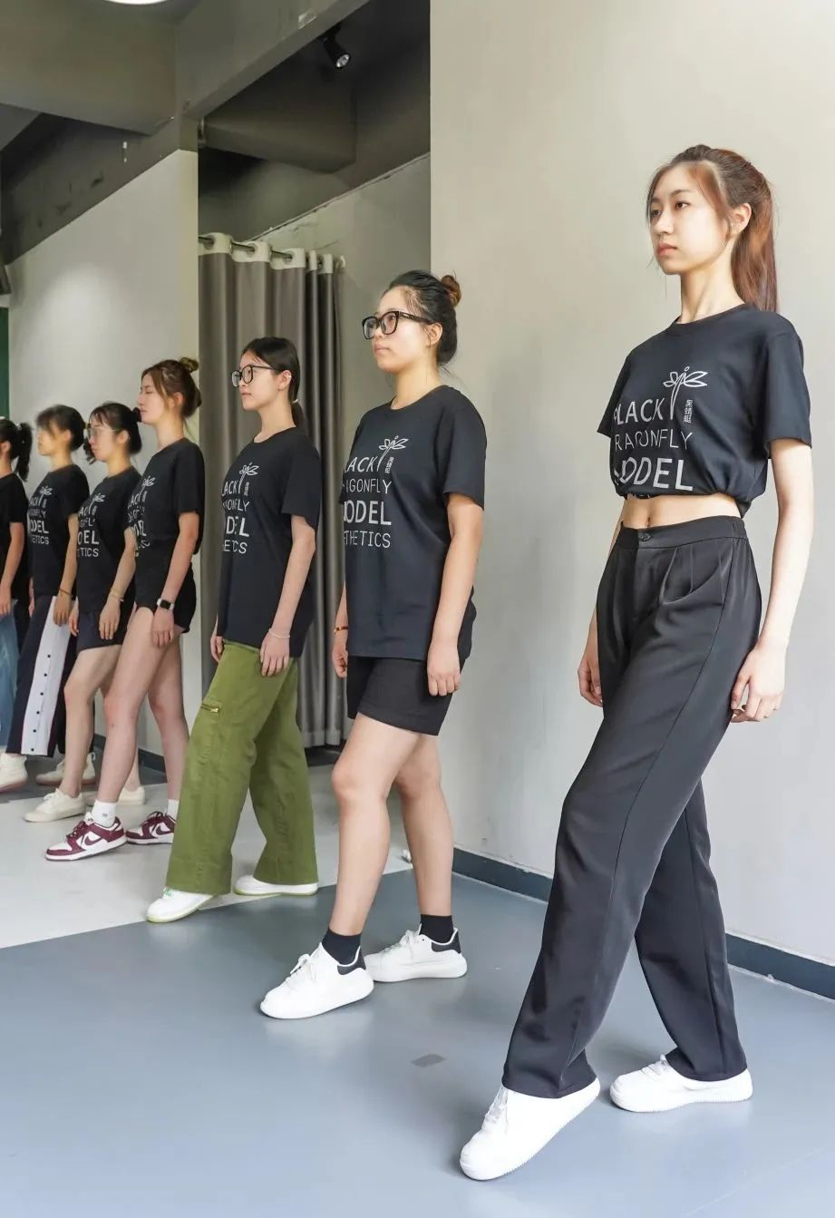 此时好，一生好 | ​黑蜻蜓“有模有样”青少年形体美育班完美收官