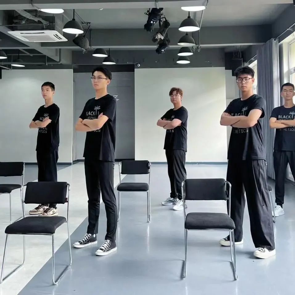 此时好，一生好 | ​黑蜻蜓“有模有样”青少年形体美育班完美收官